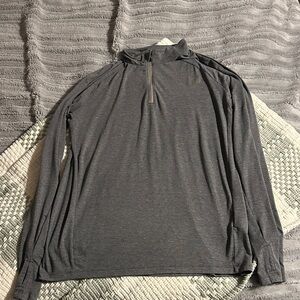 Gray Men’s North Face Quarter-Zip Pullover